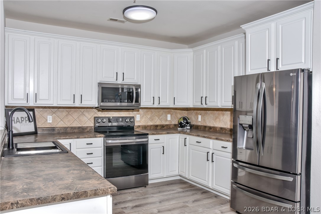 Trinity Pointe Condominiums - Residential