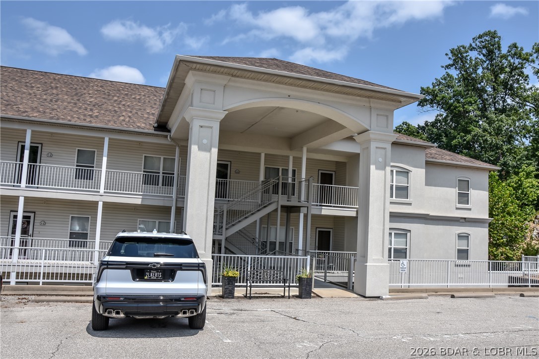Trinity Pointe Condominiums - Residential