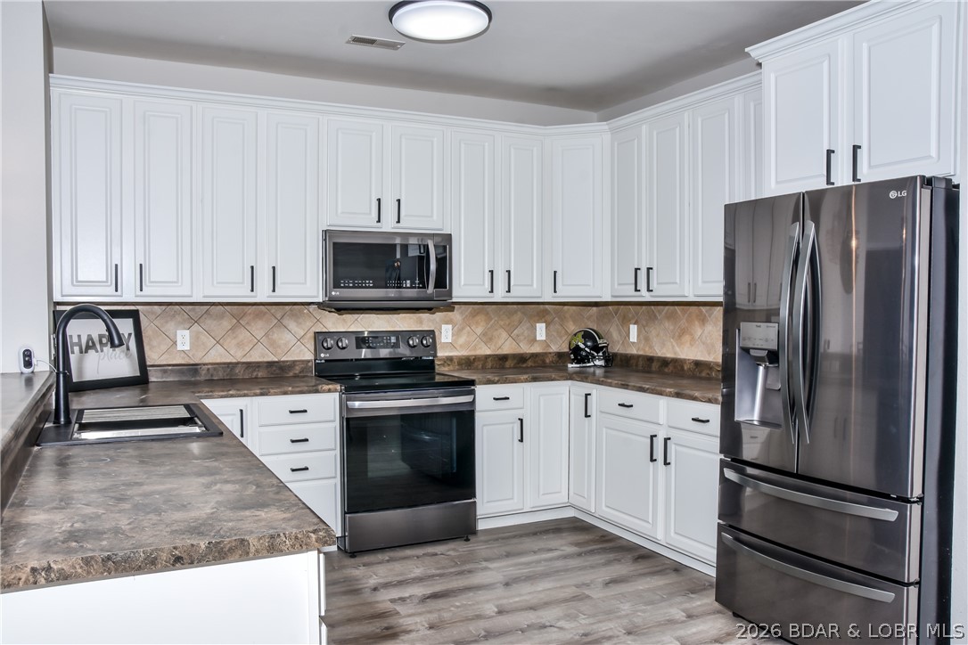Trinity Pointe Condominiums - Residential