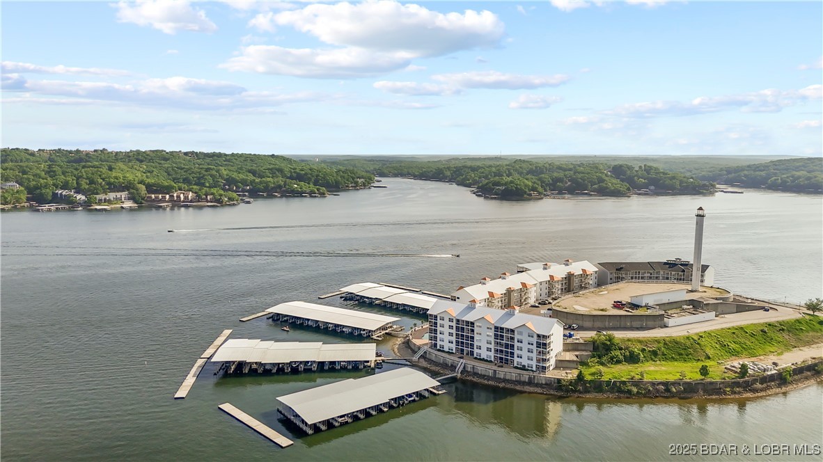 Isla Del Sol - Residential