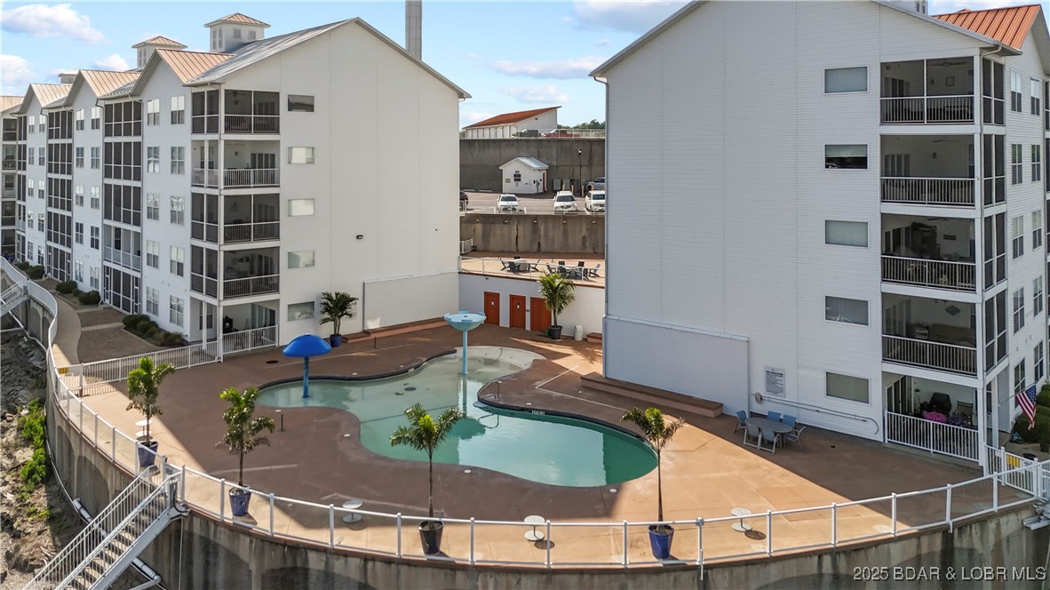 Isla Del Sol - Residential
