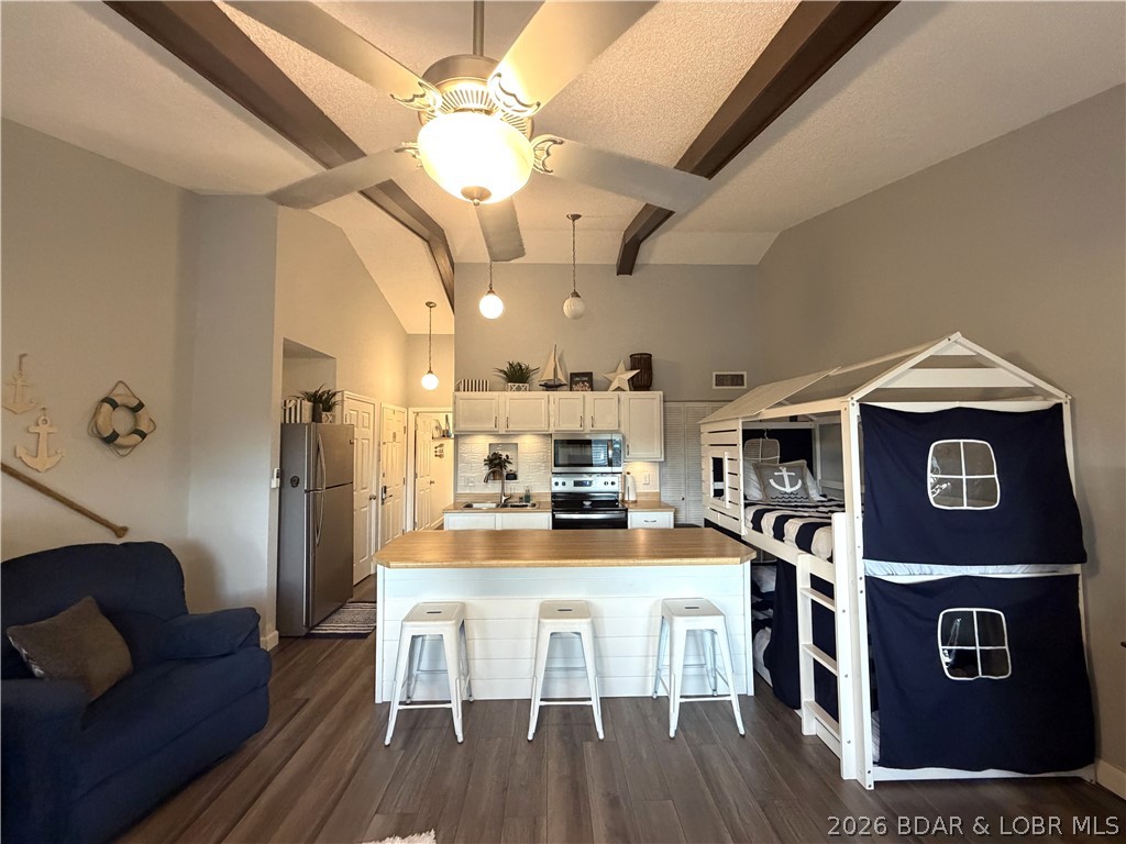 Southwood Shores Condominium - Residential