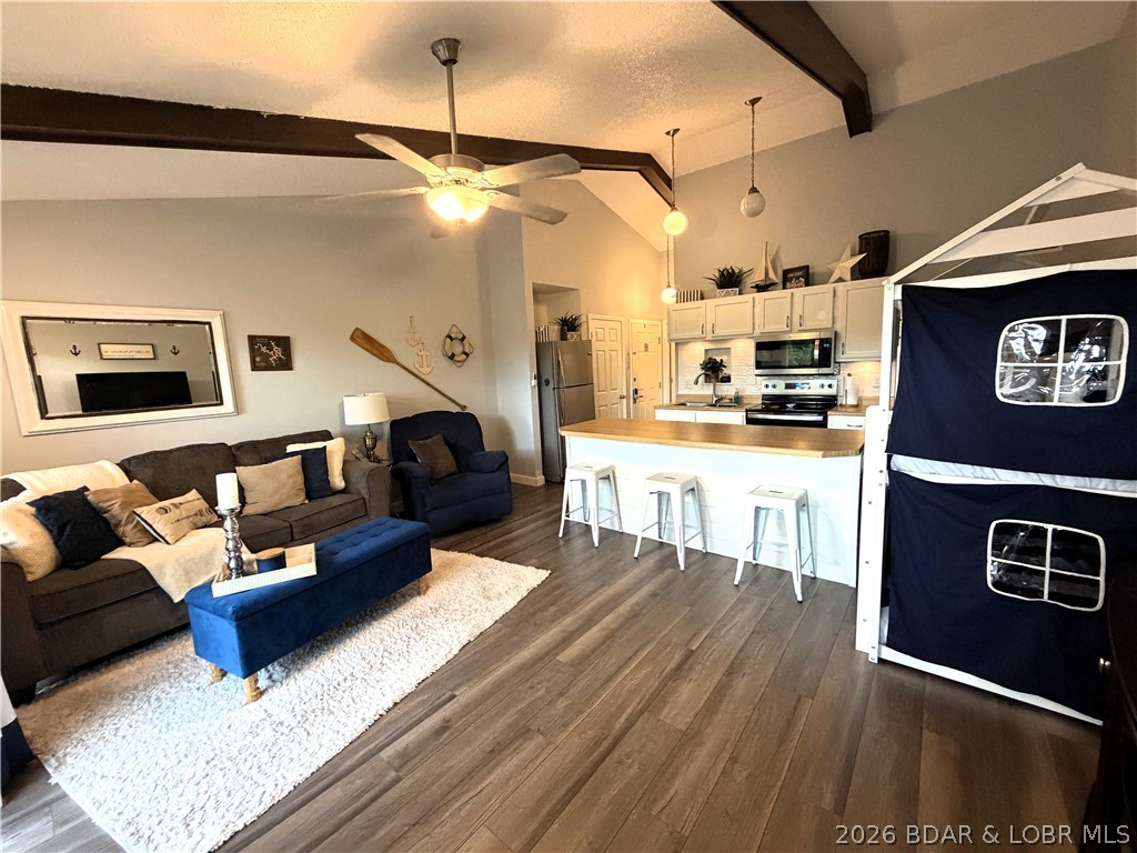 Southwood Shores Condominium - Residential