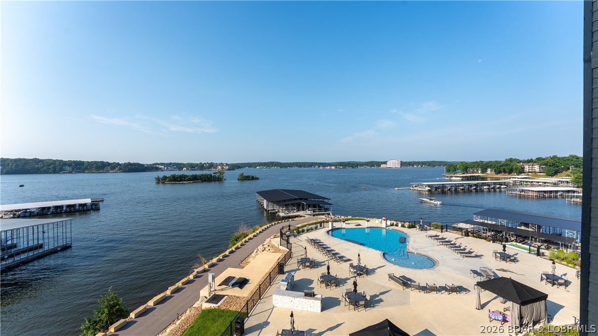 Havens at Village of Four Seasons Condo - Residential
