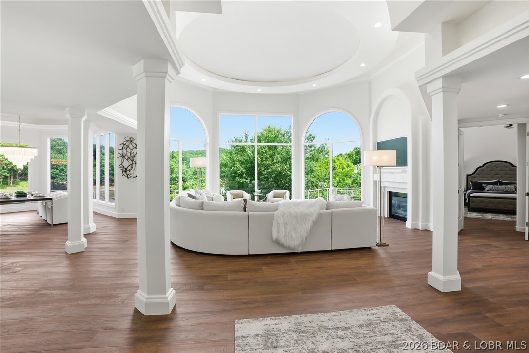 Regency Cove - Residential