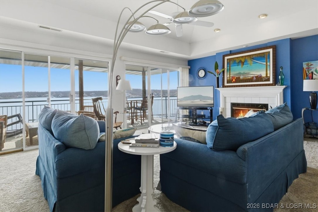 Palisades Condominium - Residential
