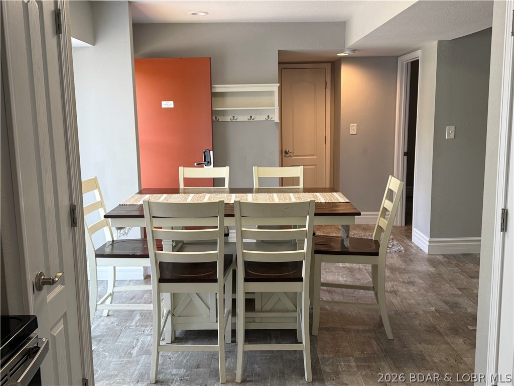 Four Seasons Racqt-Cntry Club - Residential