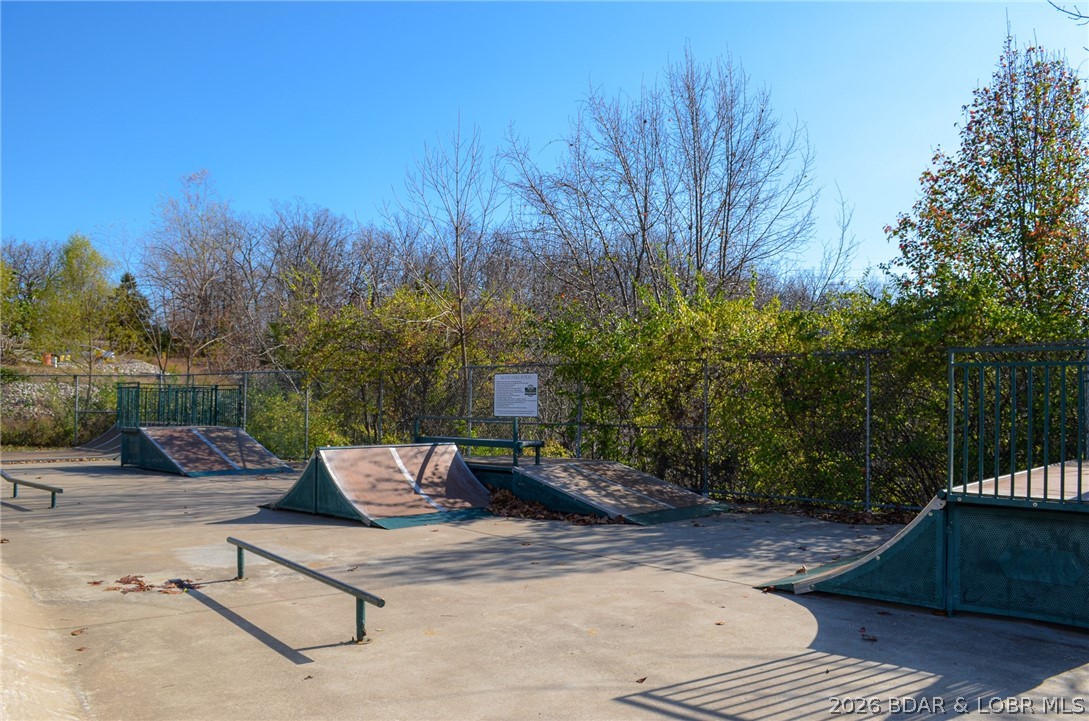 Four Seasons Racqt-Cntry Club - Residential