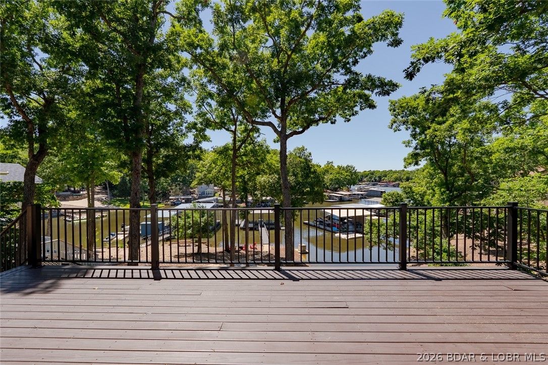 Imperial Point - Residential