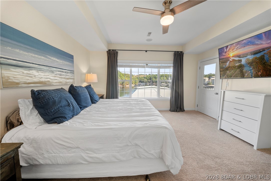 Lighthouse Pointe Condominium - Residential