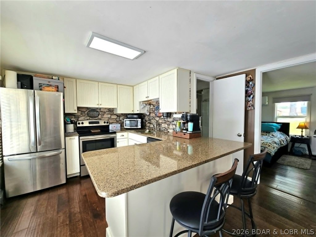 Butlers Point - Residential