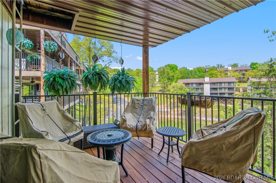 Waters Edge Condominium - Residential