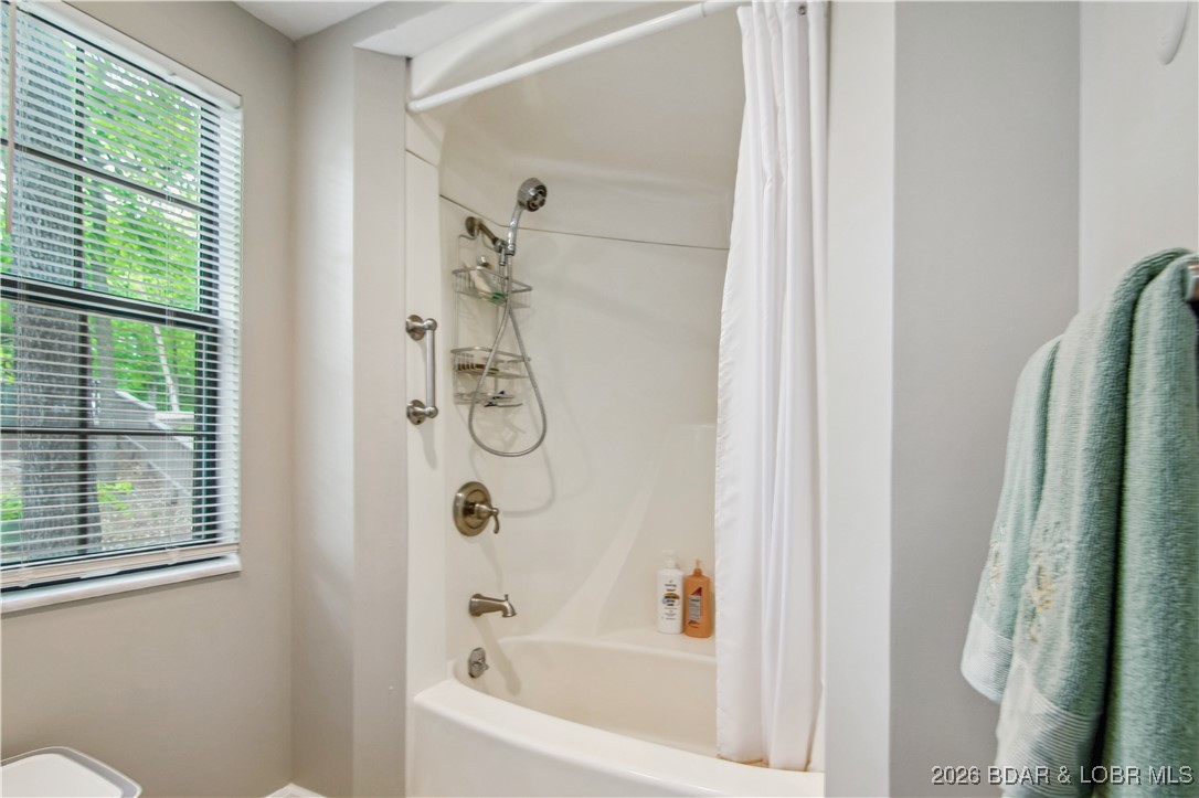 Waters Edge Condominium - Residential