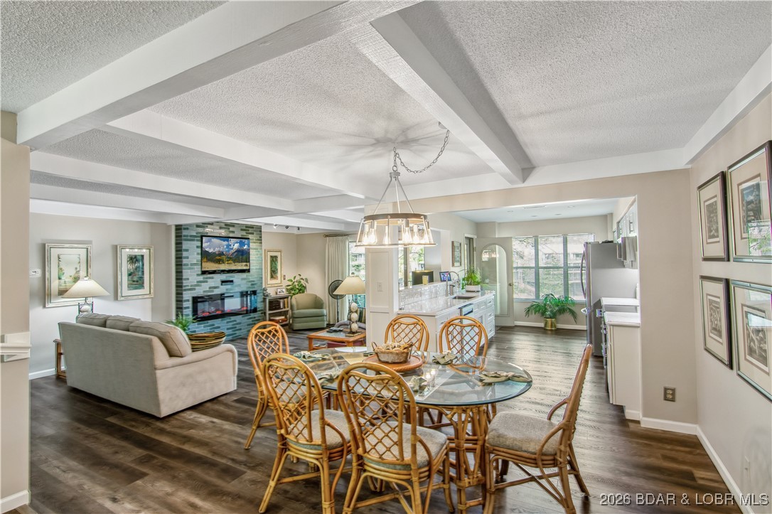 Waters Edge Condominium - Residential