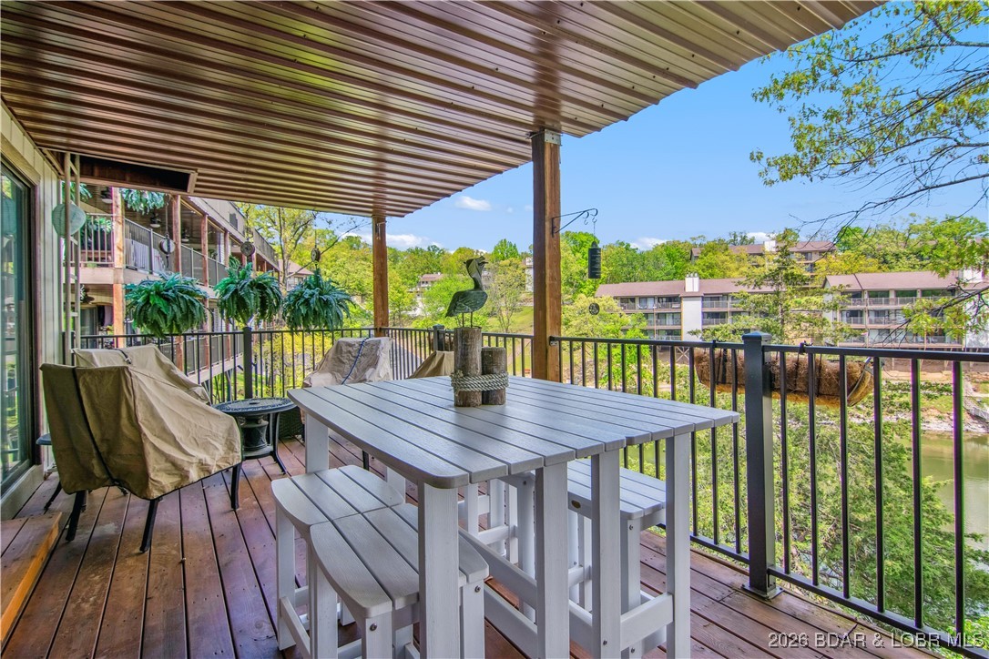 Waters Edge Condominium - Residential