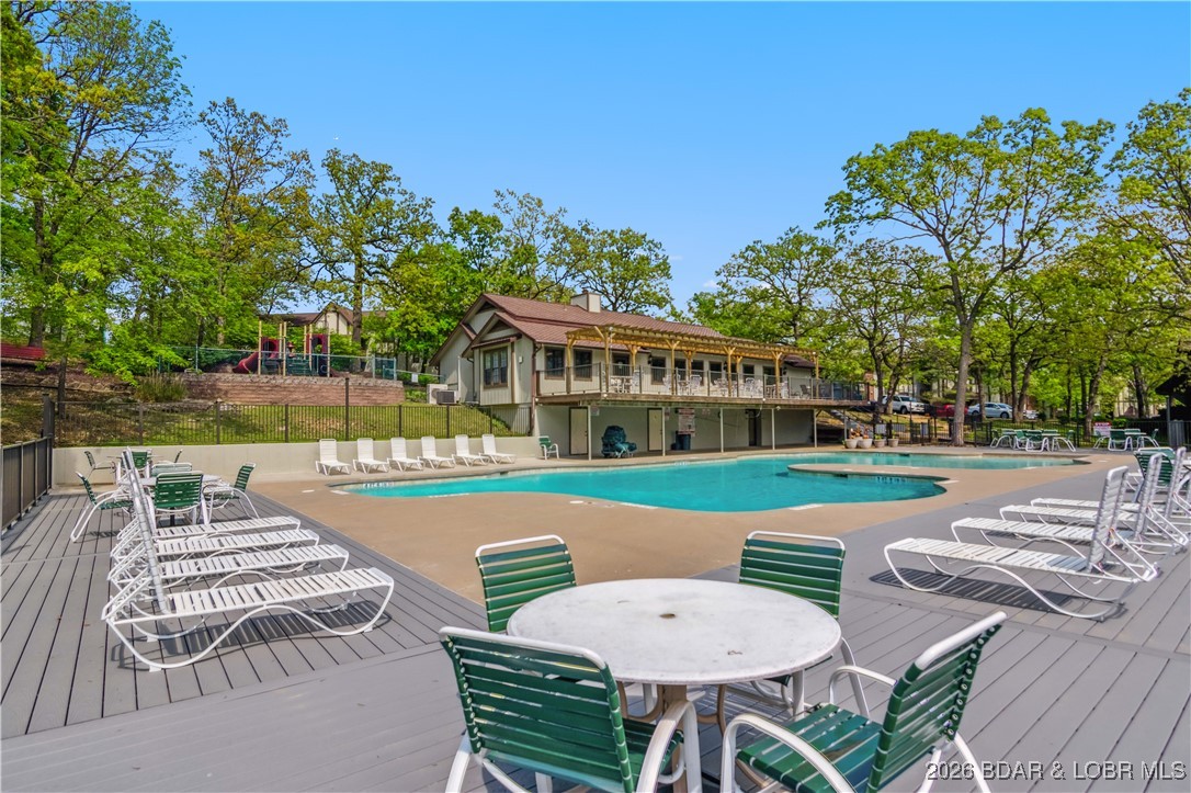 Waters Edge Condominium - Residential