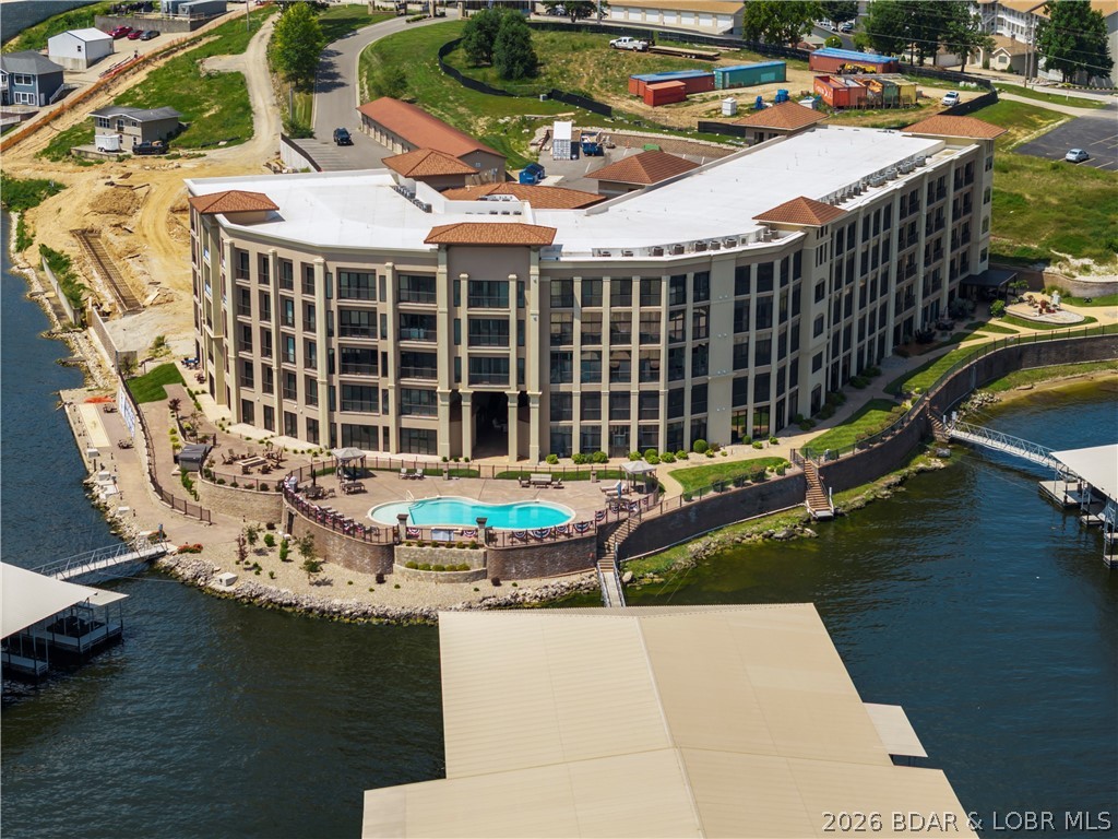 The Hamptons Condominium - Residential