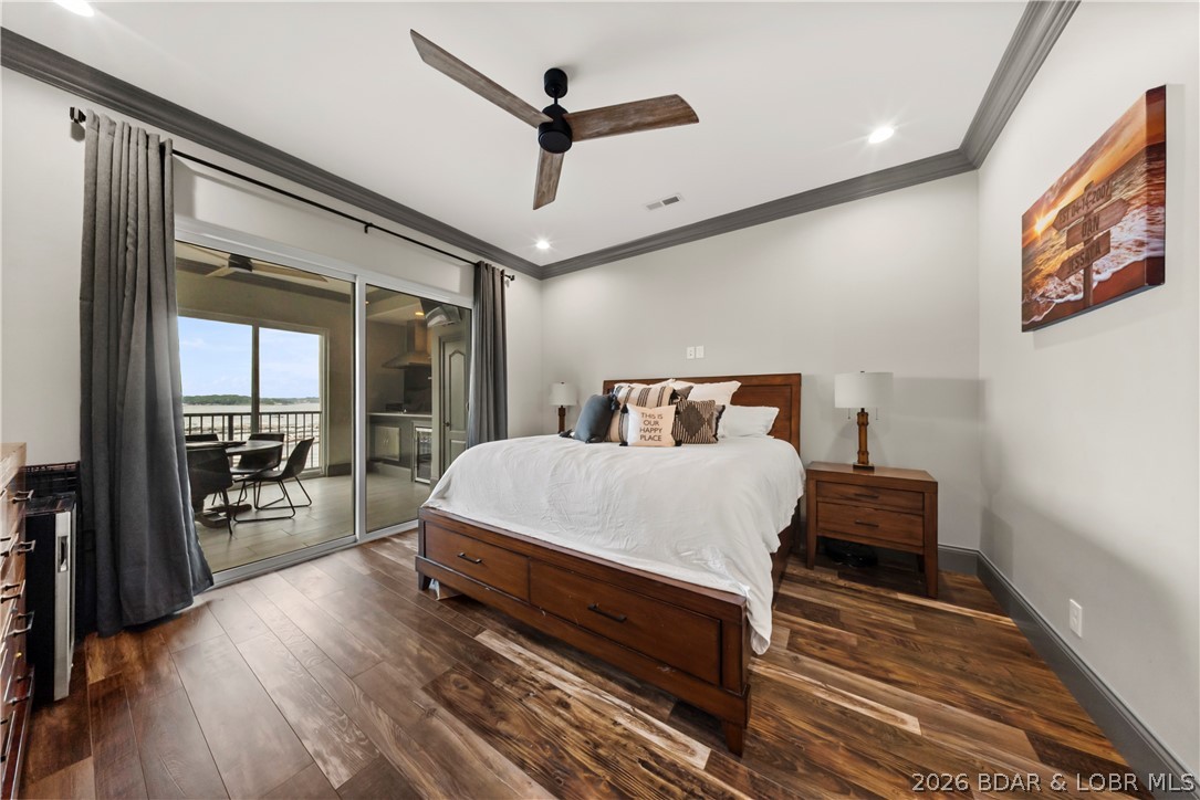 The Hamptons Condominium - Residential