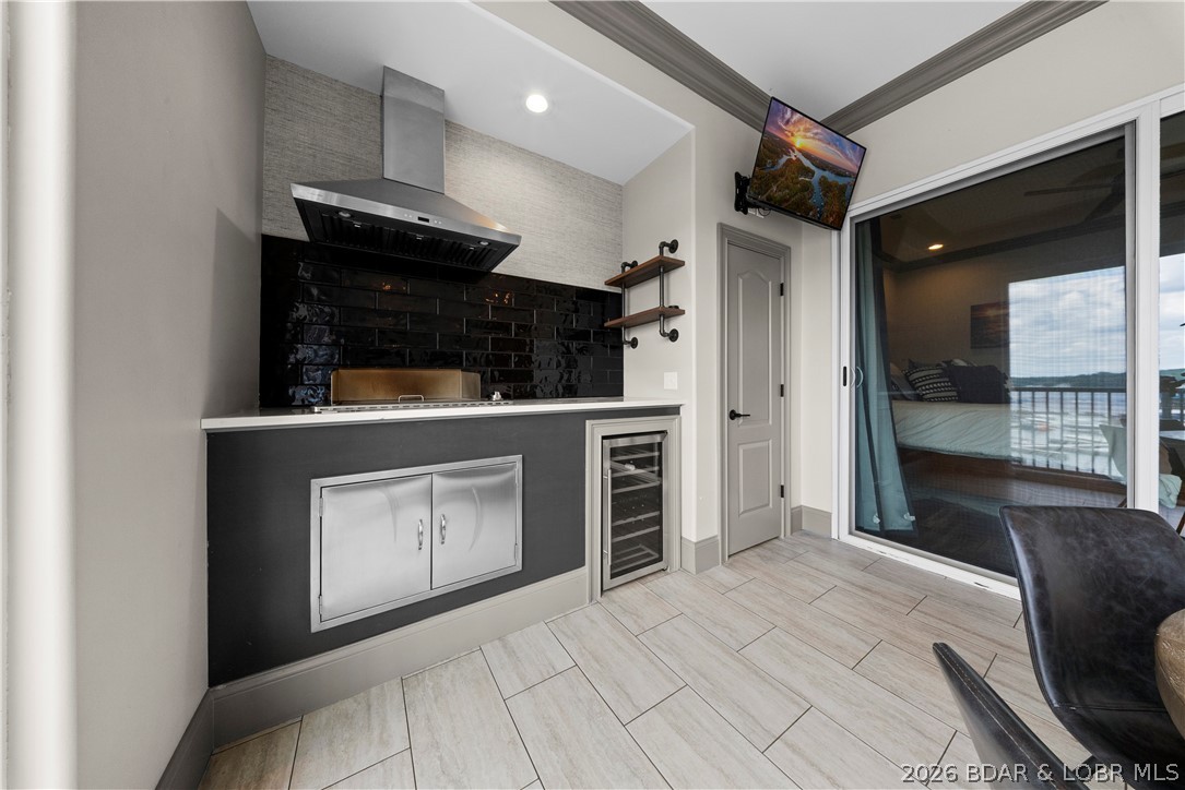 The Hamptons Condominium - Residential