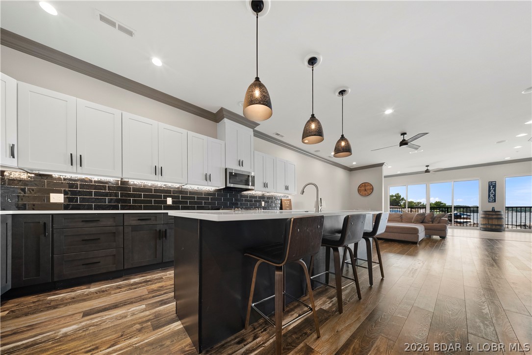 The Hamptons Condominium - Residential