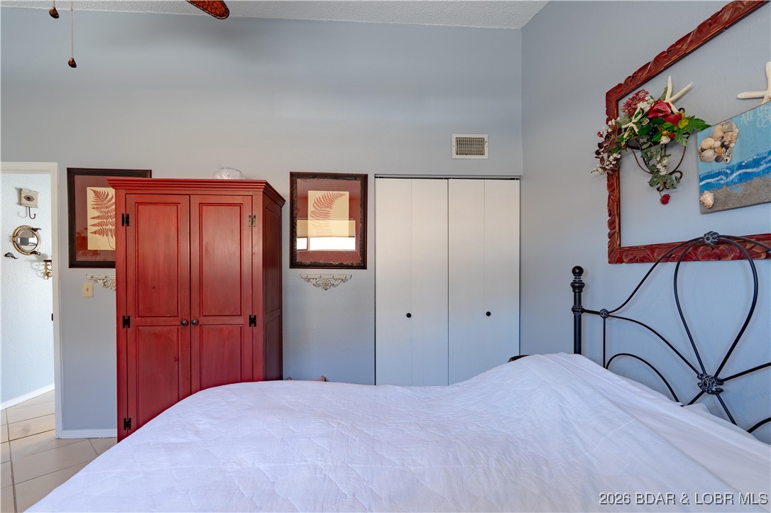 Southwood Shores Condominium - Residential