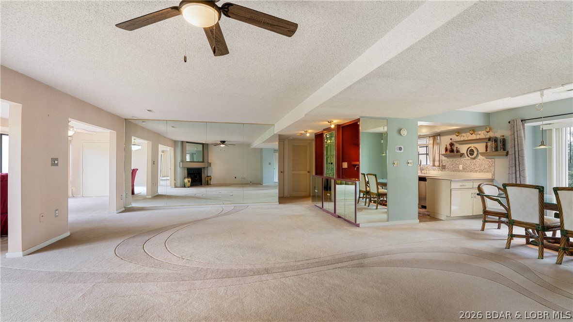Four Seasons Racqt-Cntry Club - Residential