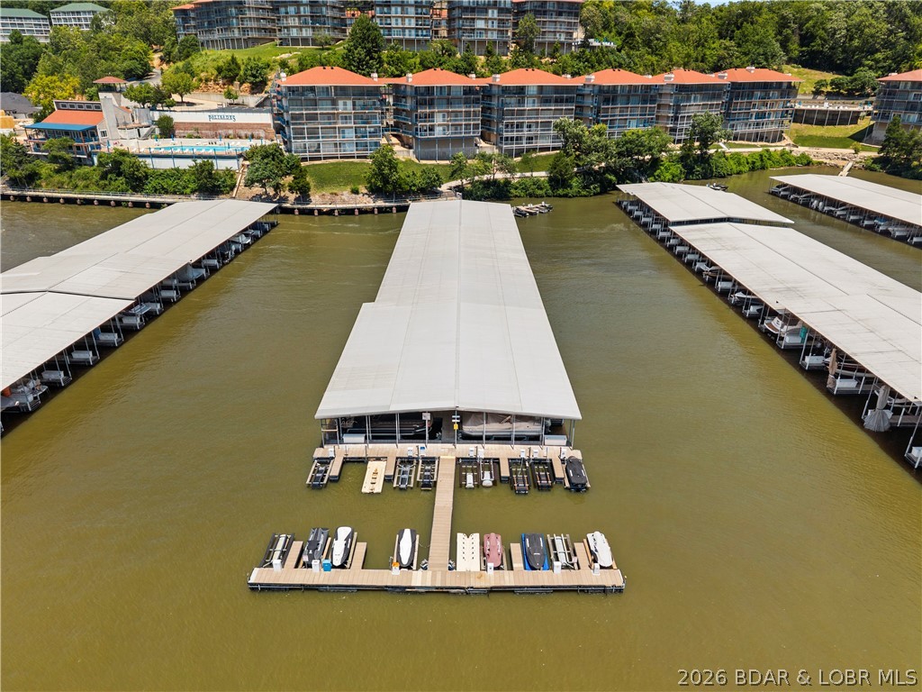 Palisades Condominium - Residential