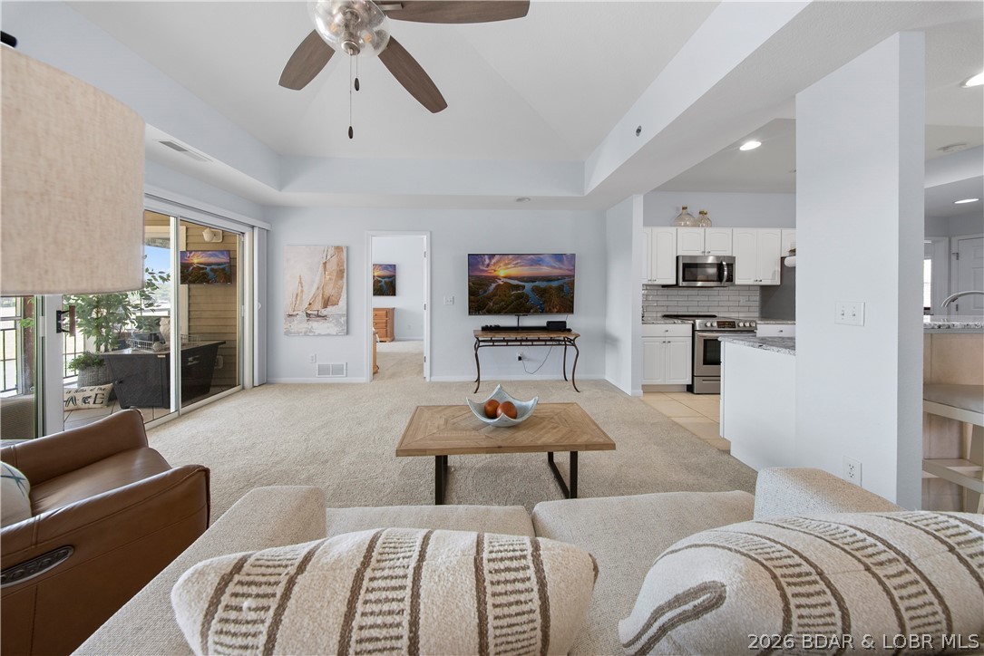 Palisades Condominium - Residential