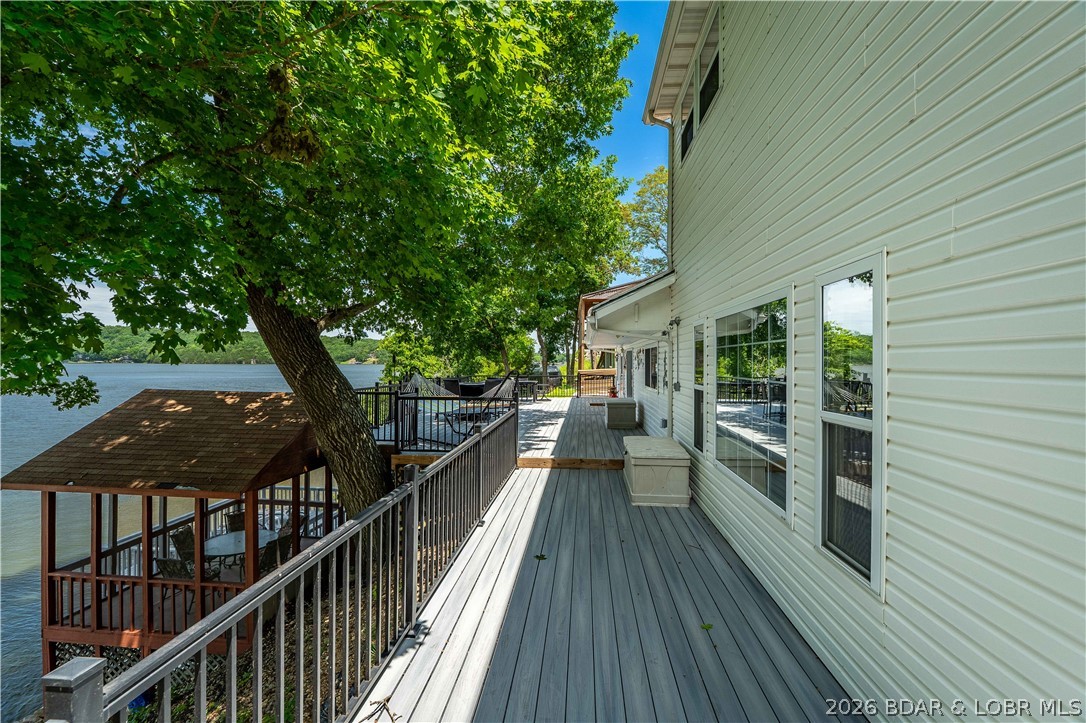 Mel-Dor Acres - Residential