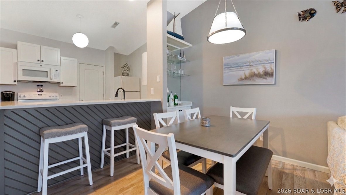 Jonathans Landing - Residential