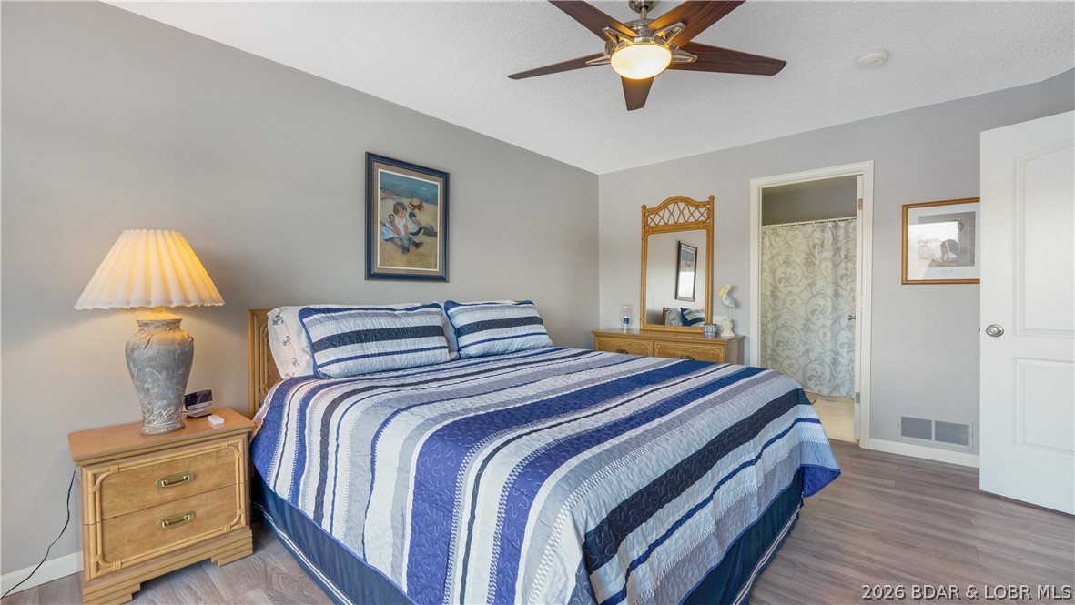 Jonathans Landing - Residential