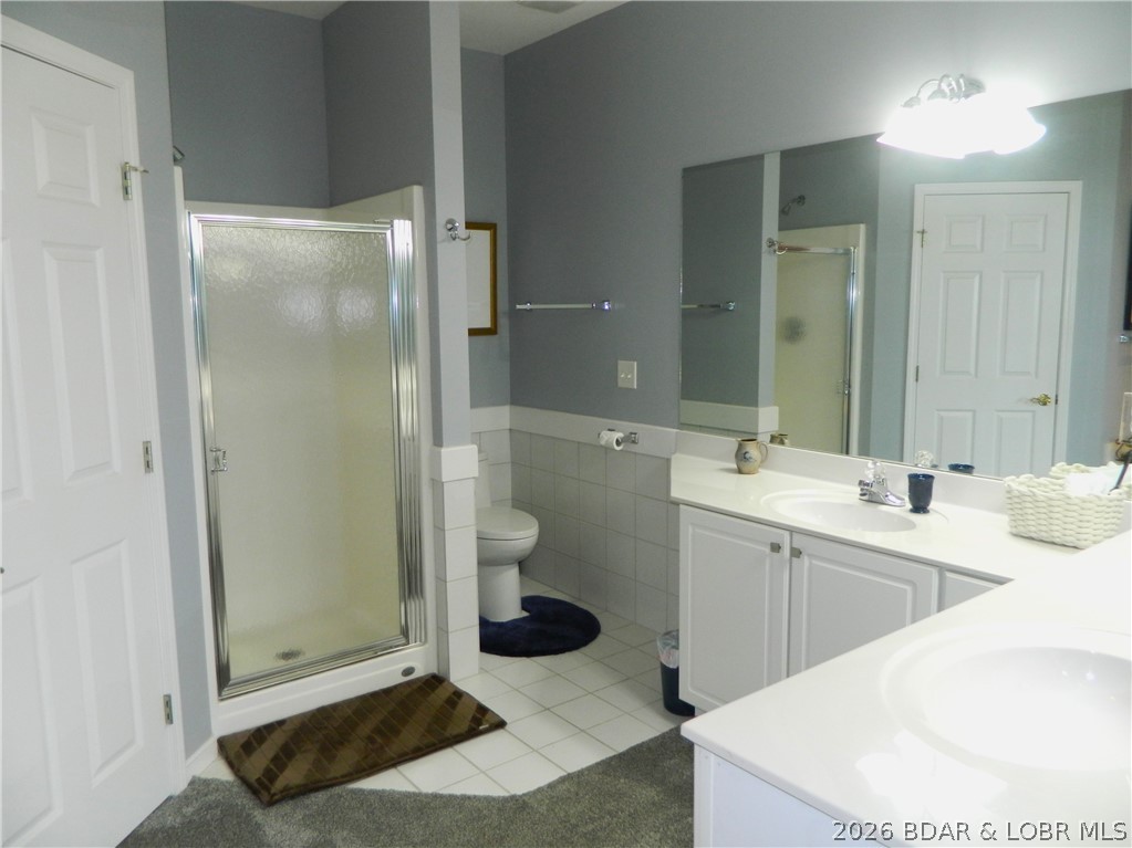 Palisades Condominium - Residential