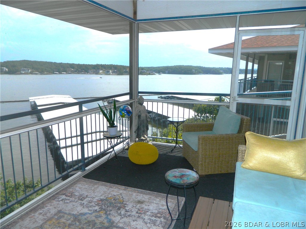 Palisades Condominium - Residential