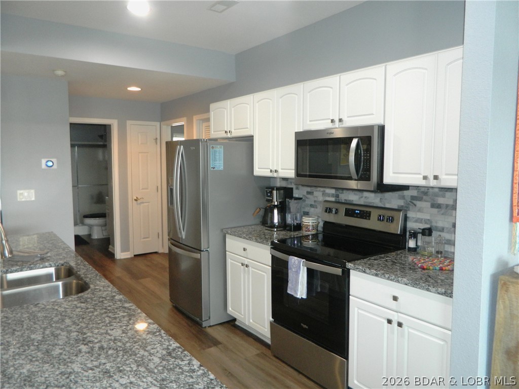 Palisades Condominium - Residential