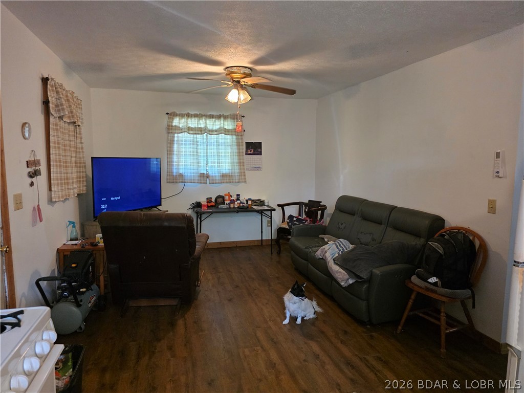 Fox Hills - Residential