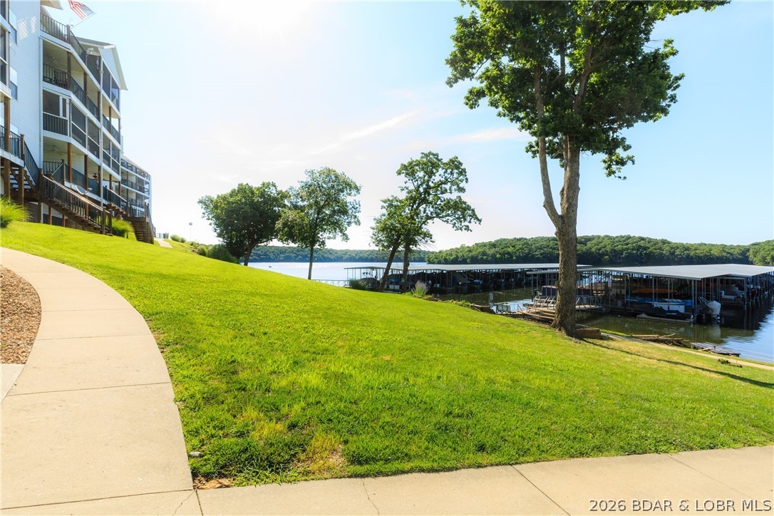 Park Place On The Lake - Residential