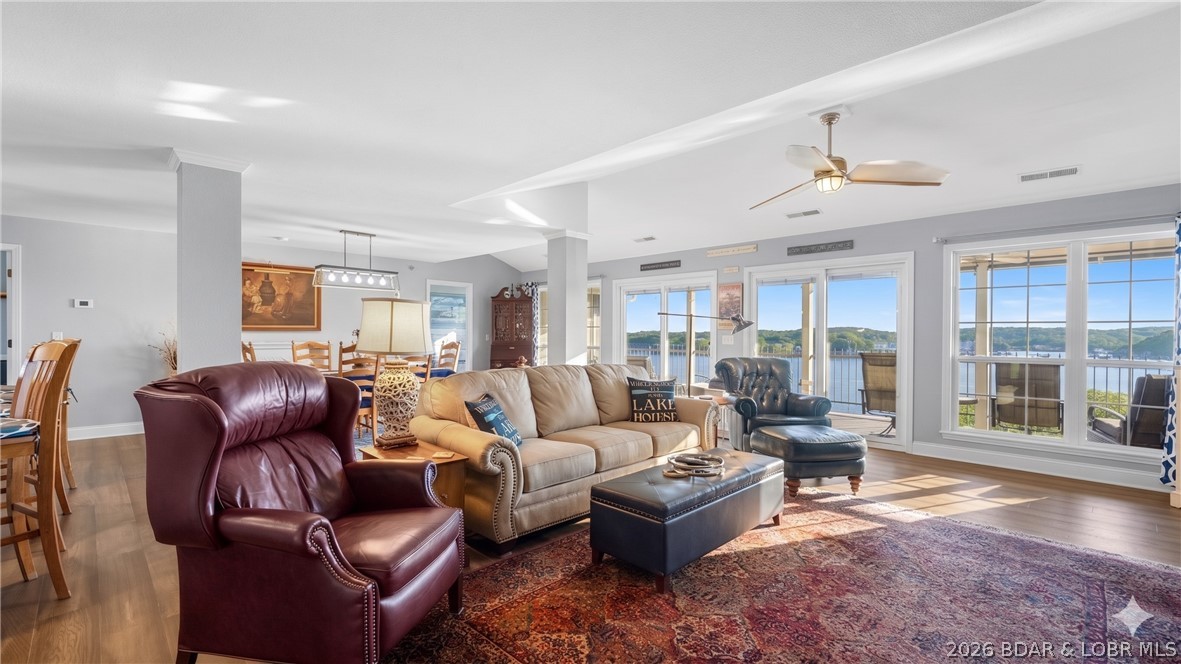 Harbour Towne Condominium - Residential
