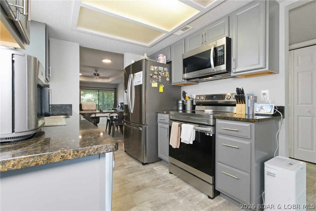 Four Seasons Racqt-Cntry Club - Residential