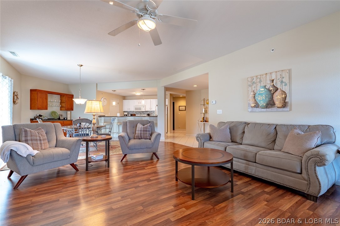 Welcome to Regatta Bay—one of the most sought-after condo communities at the Lake of the Ozarks! This spacious 3-bedroom, 3-bath unit offers generous living throughout and includes a 12x32 boat slip, making it perfect for lake lovers.
The open layout is ideal for entertaining, while the primary suite provides a private retreat with deck access, a walk-in closet, dual vanity, walk-in shower, and a relaxing jetted tub. Each bedroom and bathroom is thoughtfully designed to provide comfort and privacy for family and guests. Enjoy outdoor living on your private deck and take advantage of Regatta Bay’s incredible amenities, including two pools, tennis and pickleball courts, a clubhouse, playground, and a lakeside pavilion with a fire pit.
Whether you’re looking for a full-time residence, vacation getaway, or investment opportunity—this one checks all the boxes!