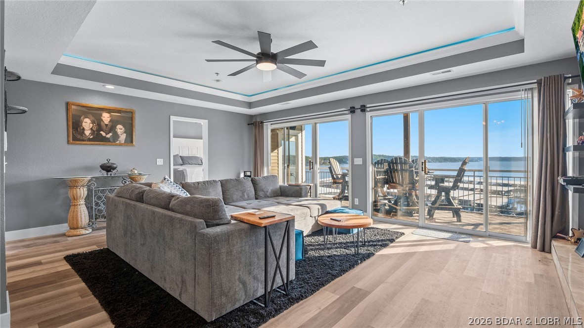 Palisades Condominium - Residential
