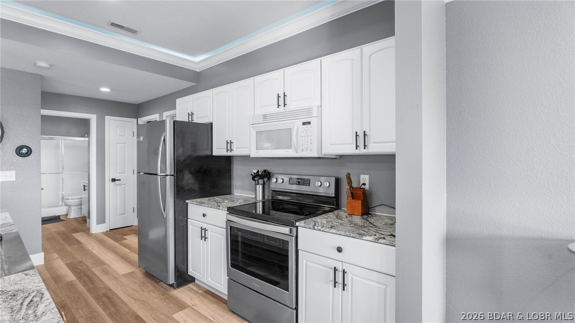 Palisades Condominium - Residential