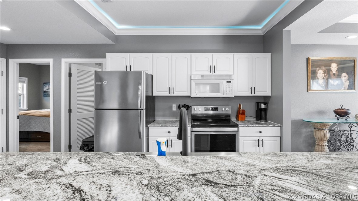 Palisades Condominium - Residential