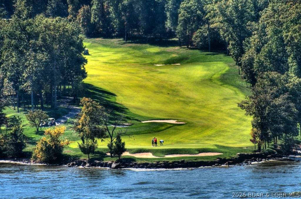 Grand Point No. 3 - Land