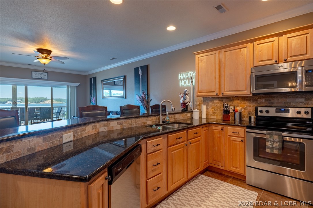 Fountainview Landing, A Condo - Residential