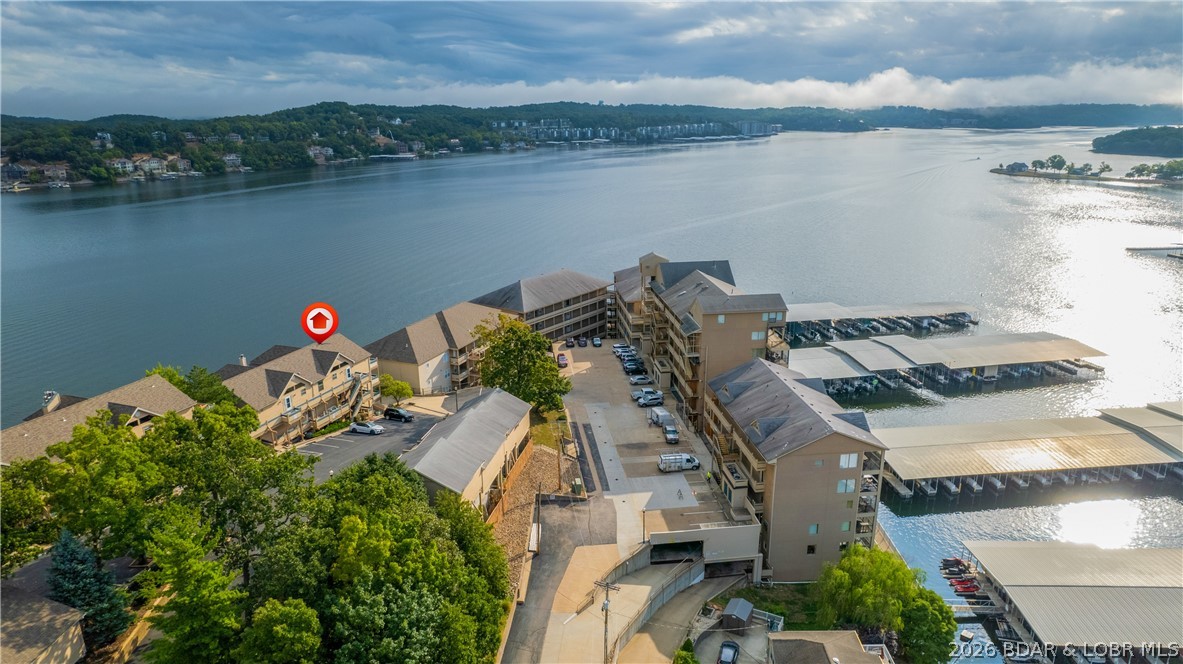 The Falls Condo - Residential