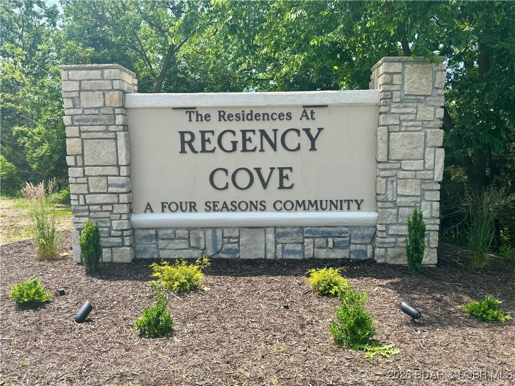 Regency Cove - Land