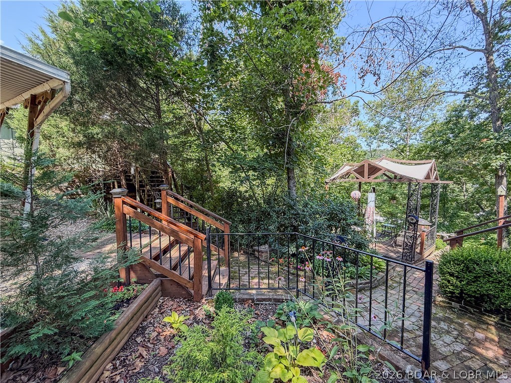 Ivy Bend - Residential