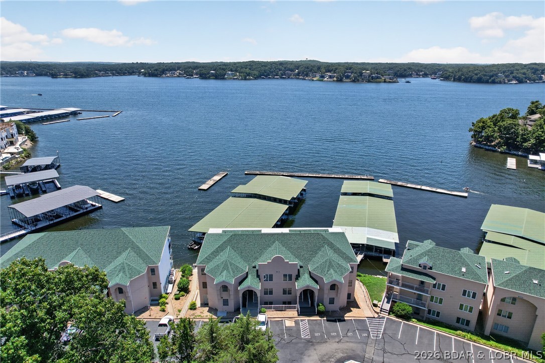 Emerald Bay Condominium - Residential
