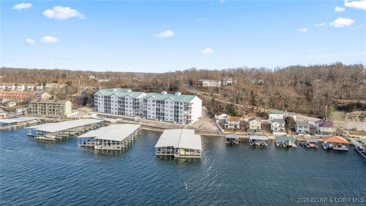 Newport Condominium - Residential