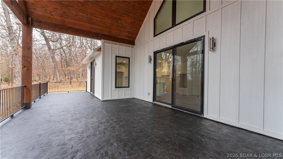 Grand Point No. 2 - Residential